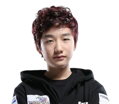 Peanut headshot